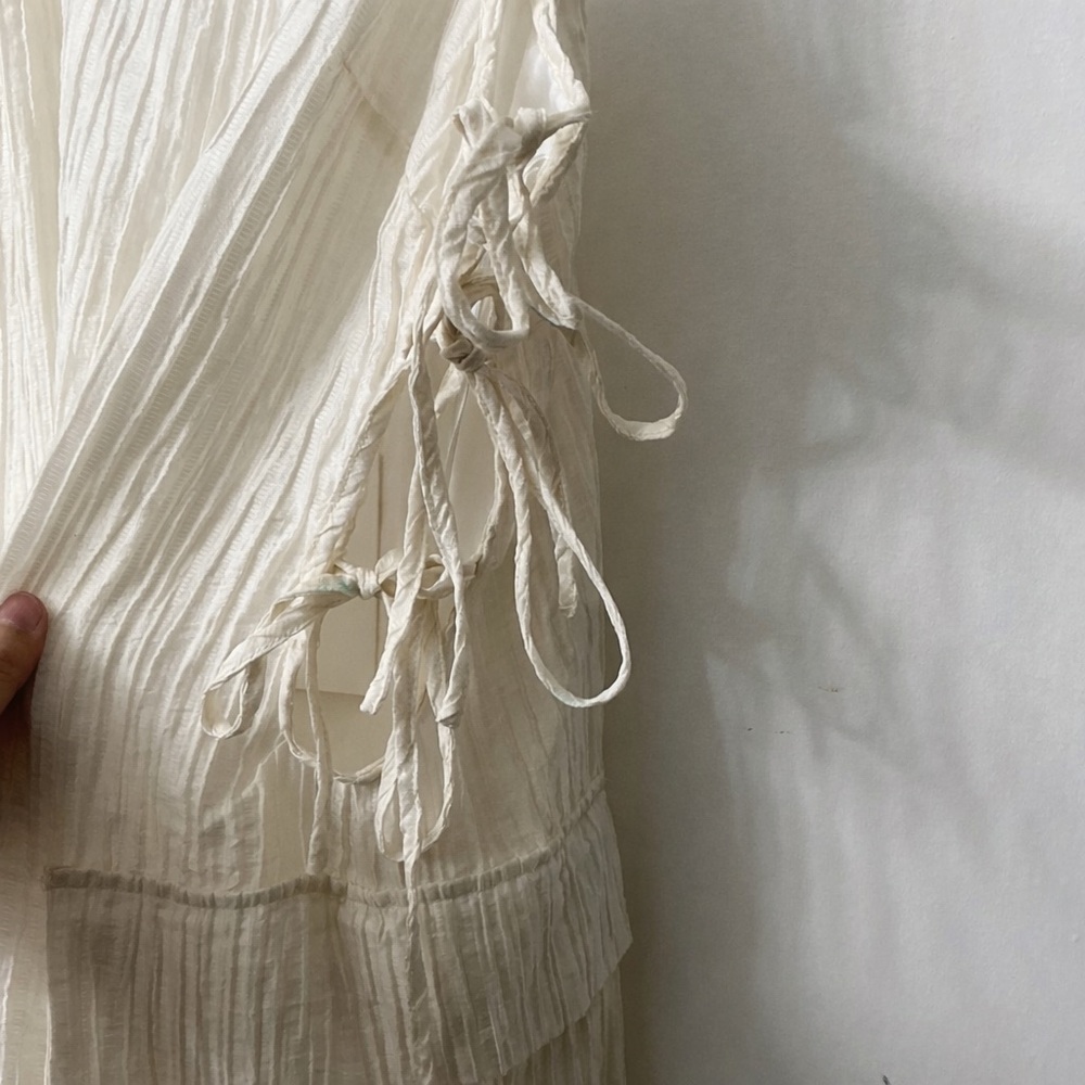 Find Me Now Amar Midi Dress in Bone - Picture 5 of 7